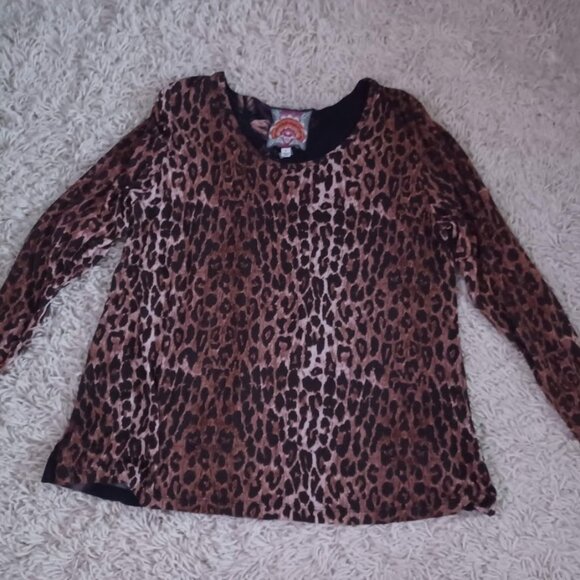 Johnny Was LA Women’s S Long Sleeve Leopard Print Bamboo/Spandex Top – Boho Chic - Picture 2 of 7